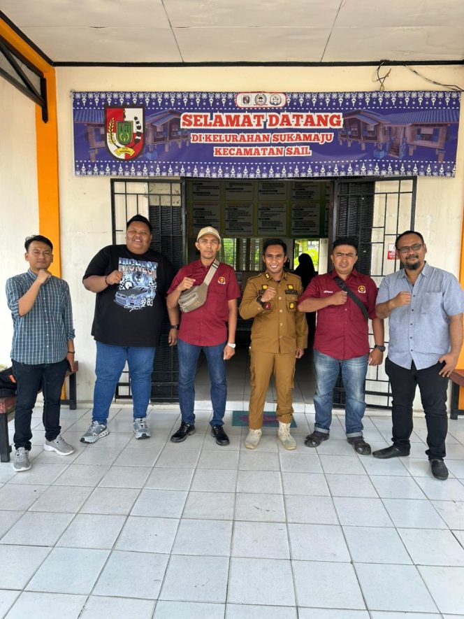 
 Lurah Sukamaju Sambut Kunjungan Koperasi PNB, Siap Bantu Administrasi